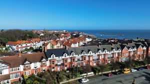 Photo 2- click for photo gallery